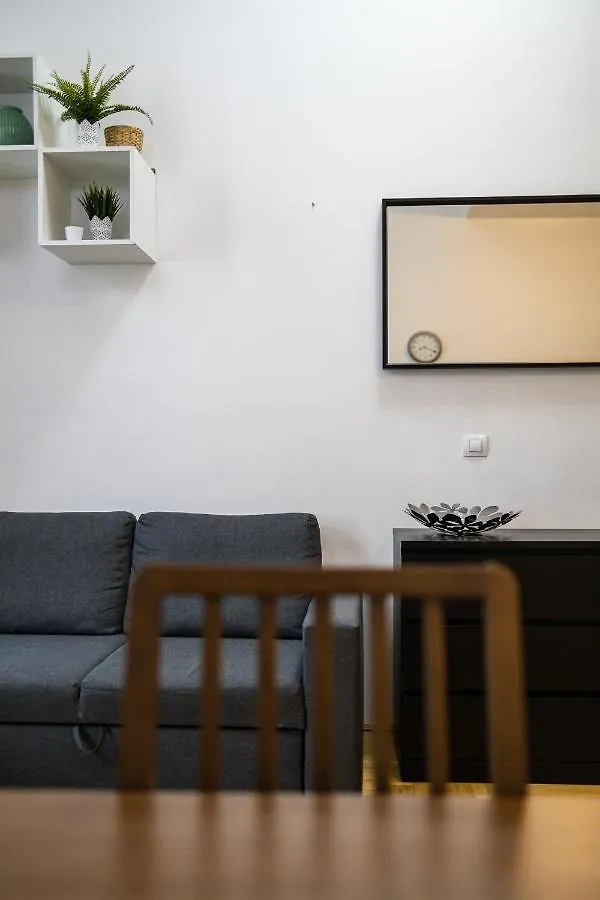 Cosy 1 Bedroom Apartment In Gozsdu Court Budapest